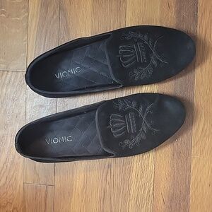 Vionic Black Suede Embroidered Slip On Smoking Loafer-Size 8.5